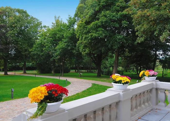 別荘 Gutshaus In Garz *